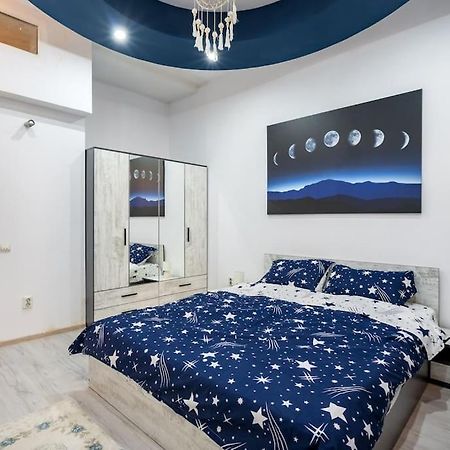 Galaxy Studio Near Bucharest Old Town Exterior foto